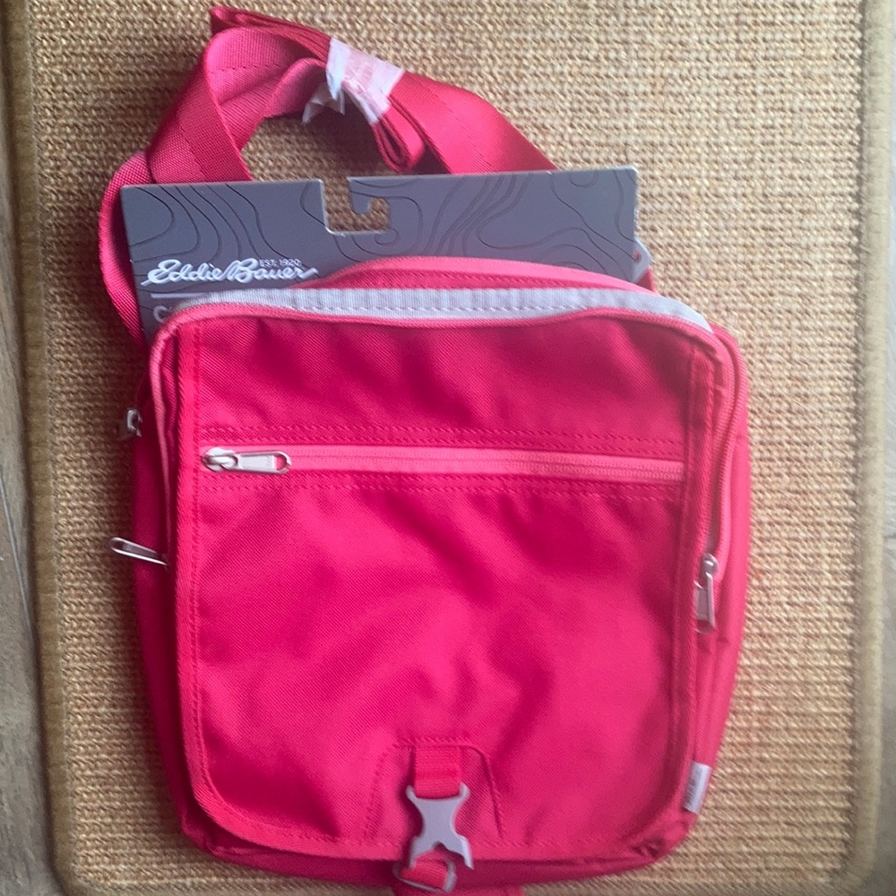 NWT Eddie Bauer connect tech travel bag